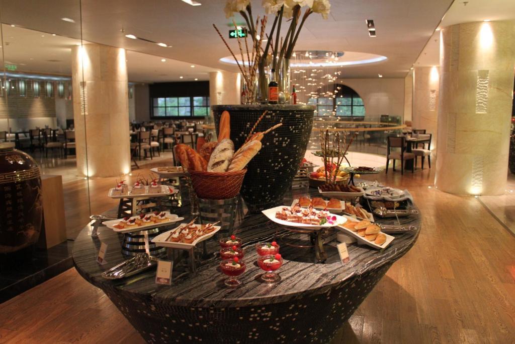 Ramada By Wyndham Xian Bell Tower Hotel Kültér fotó