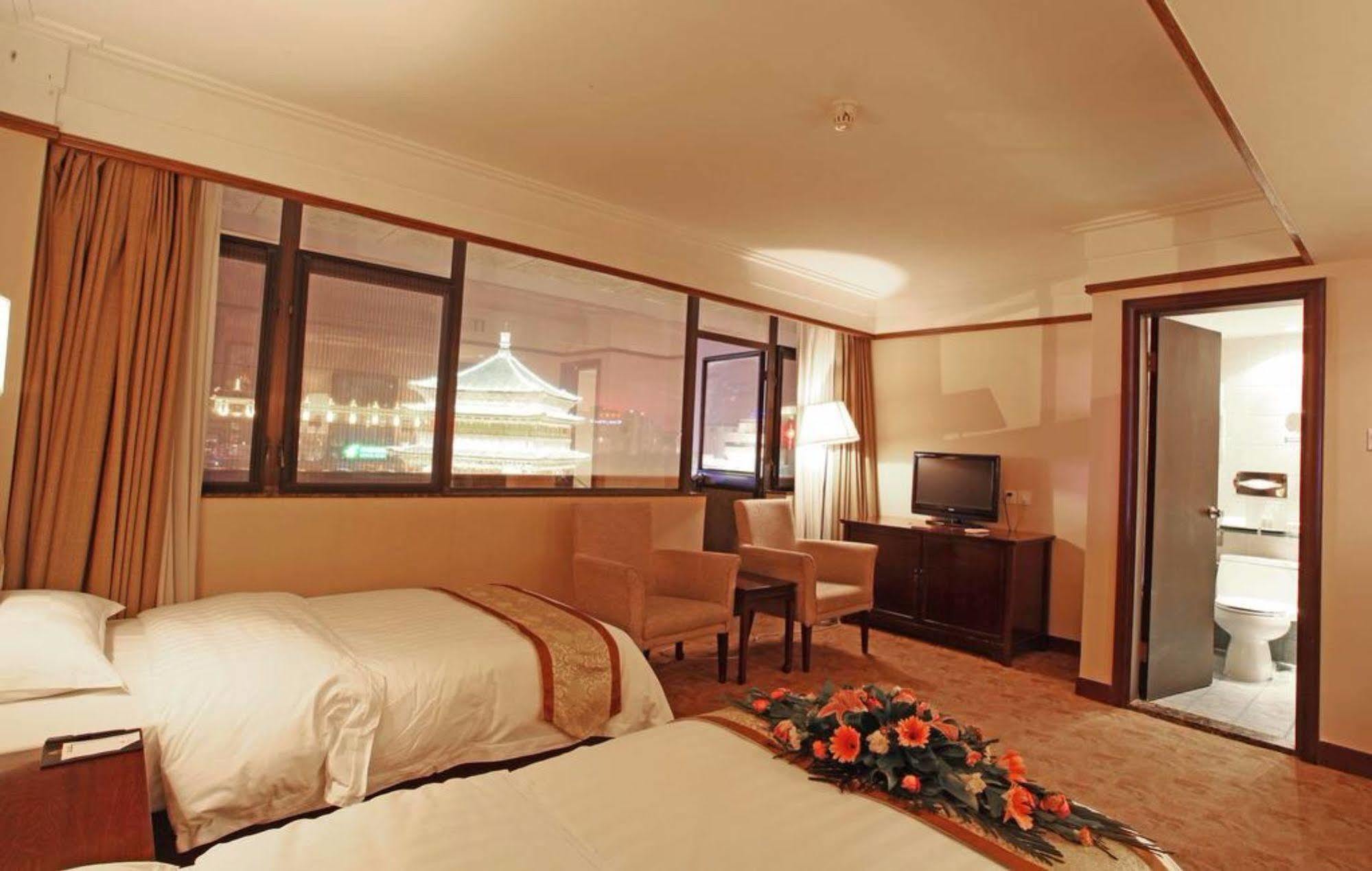 Ramada By Wyndham Xian Bell Tower Hotel Kültér fotó