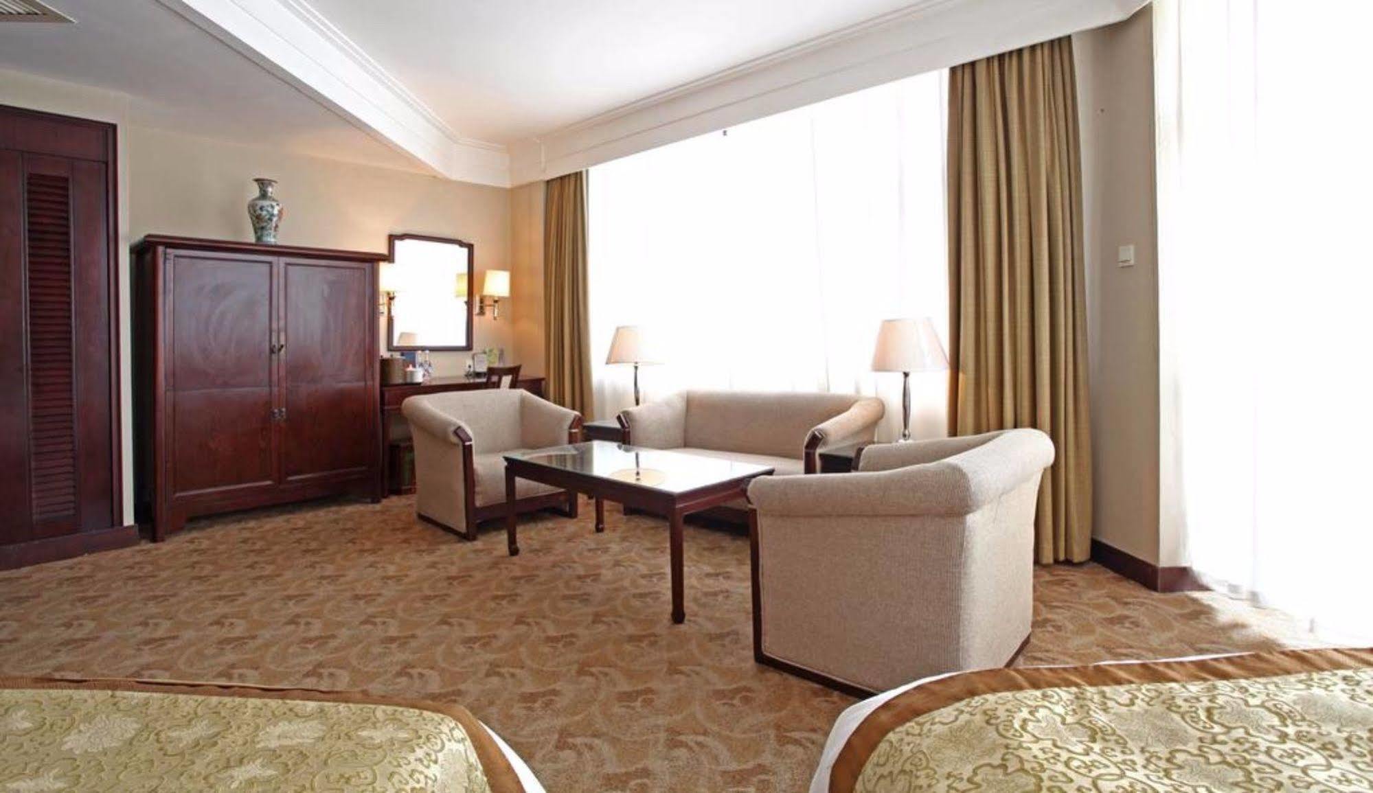 Ramada By Wyndham Xian Bell Tower Hotel Kültér fotó
